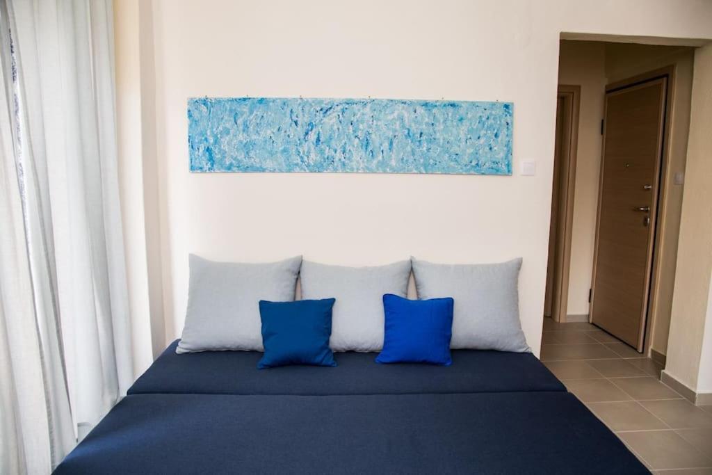 Blue Theros Apartments Παραλία Διονυσίου Εξωτερικό φωτογραφία