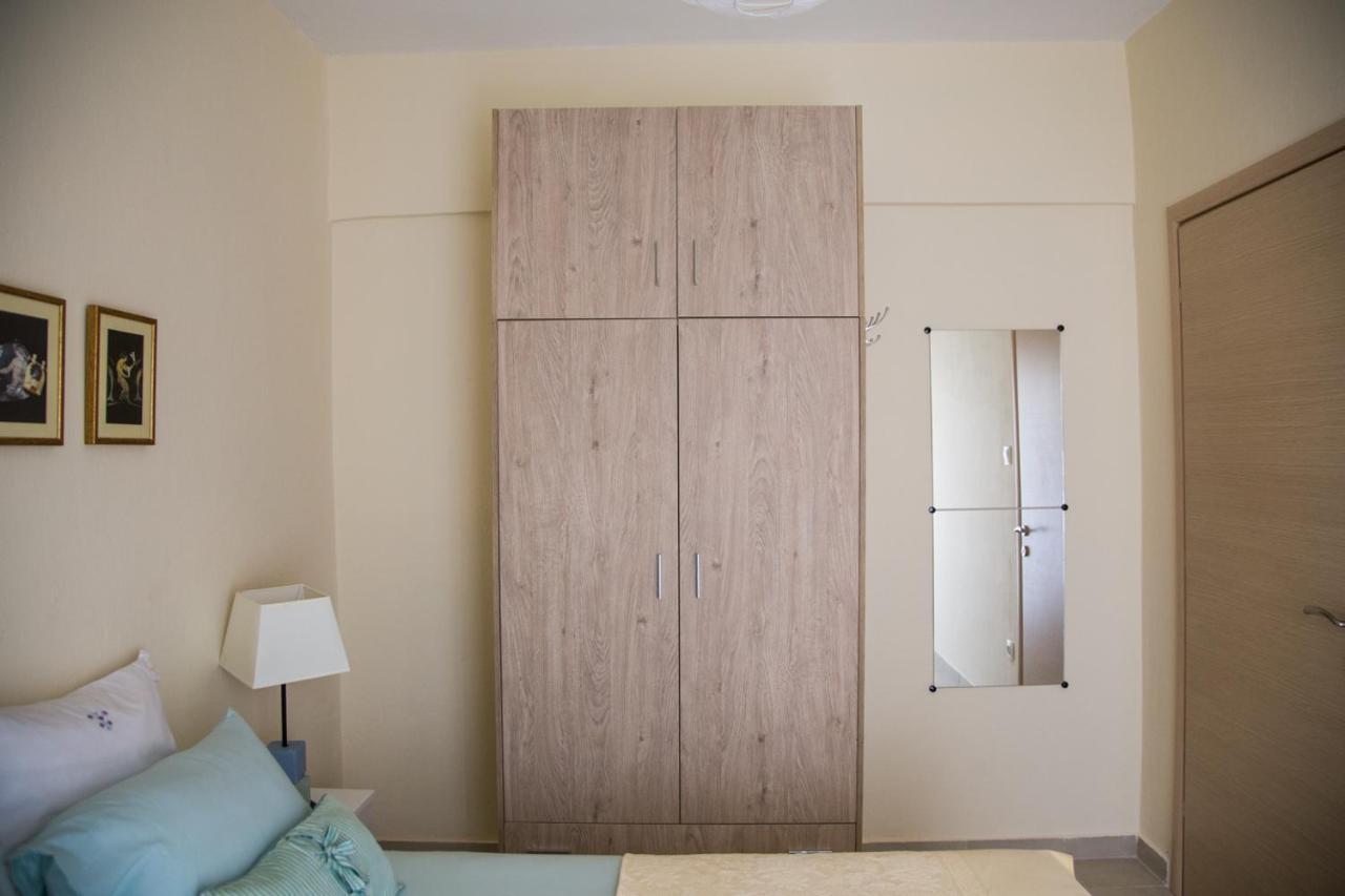 Blue Theros Apartments Παραλία Διονυσίου Εξωτερικό φωτογραφία
